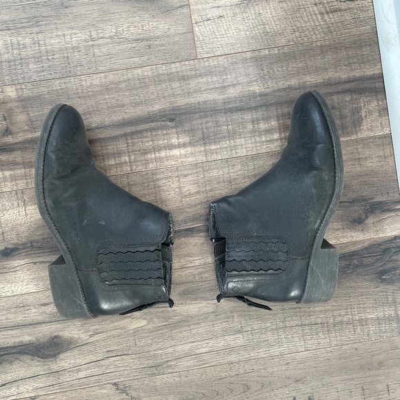 Sperry Juniper Bree Booties - Picture 5 of 7